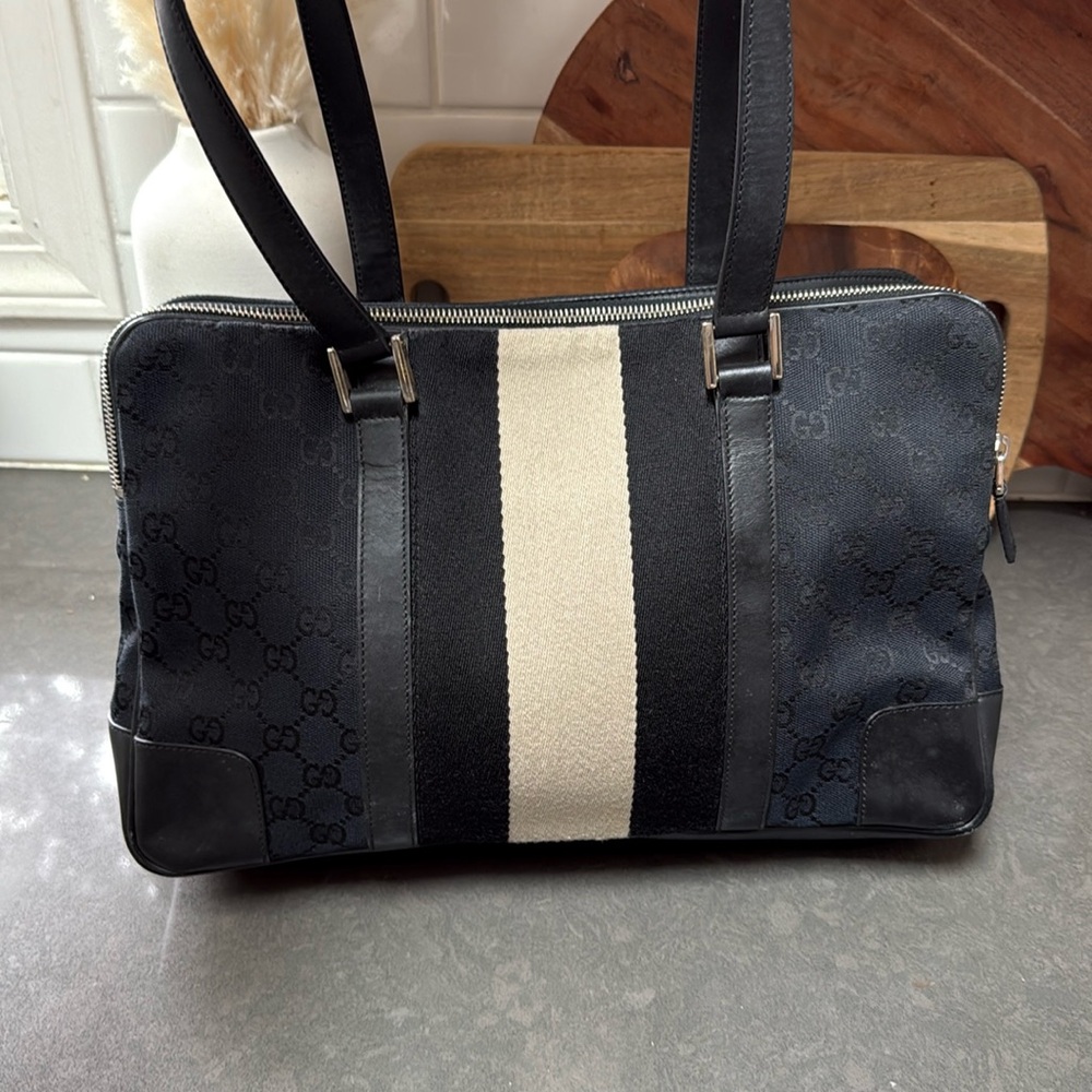 GUCCI GG Supreme Vintage Boston Bag Black/Silver Double Zip - Picture 2 of 14